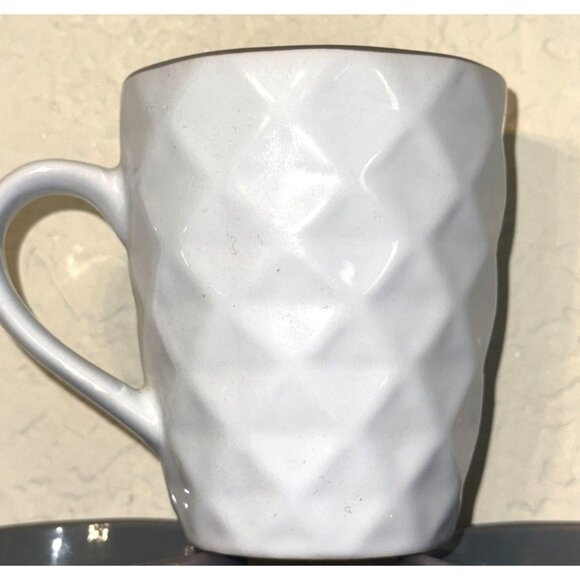 Set Of 6 Elama Diamond Textured Ceramic Mugs - Picture 4 of 8